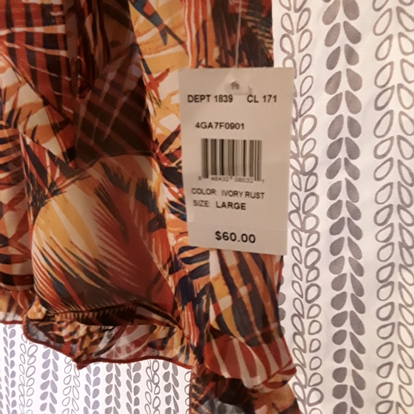 Romper - Picture 4 of 4